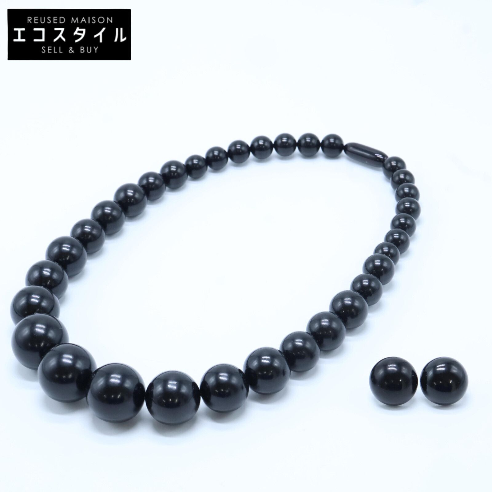 yoshie inaba ヨシエイナバ 【美品】漆黒天然ジェット yoshie inaba ヨシエイナバ 【美品】漆黒天然ジェット