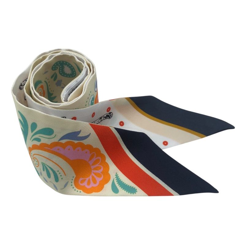 エルメス HERMES ツイリー GUEPARDS BANDANA マルチカラー