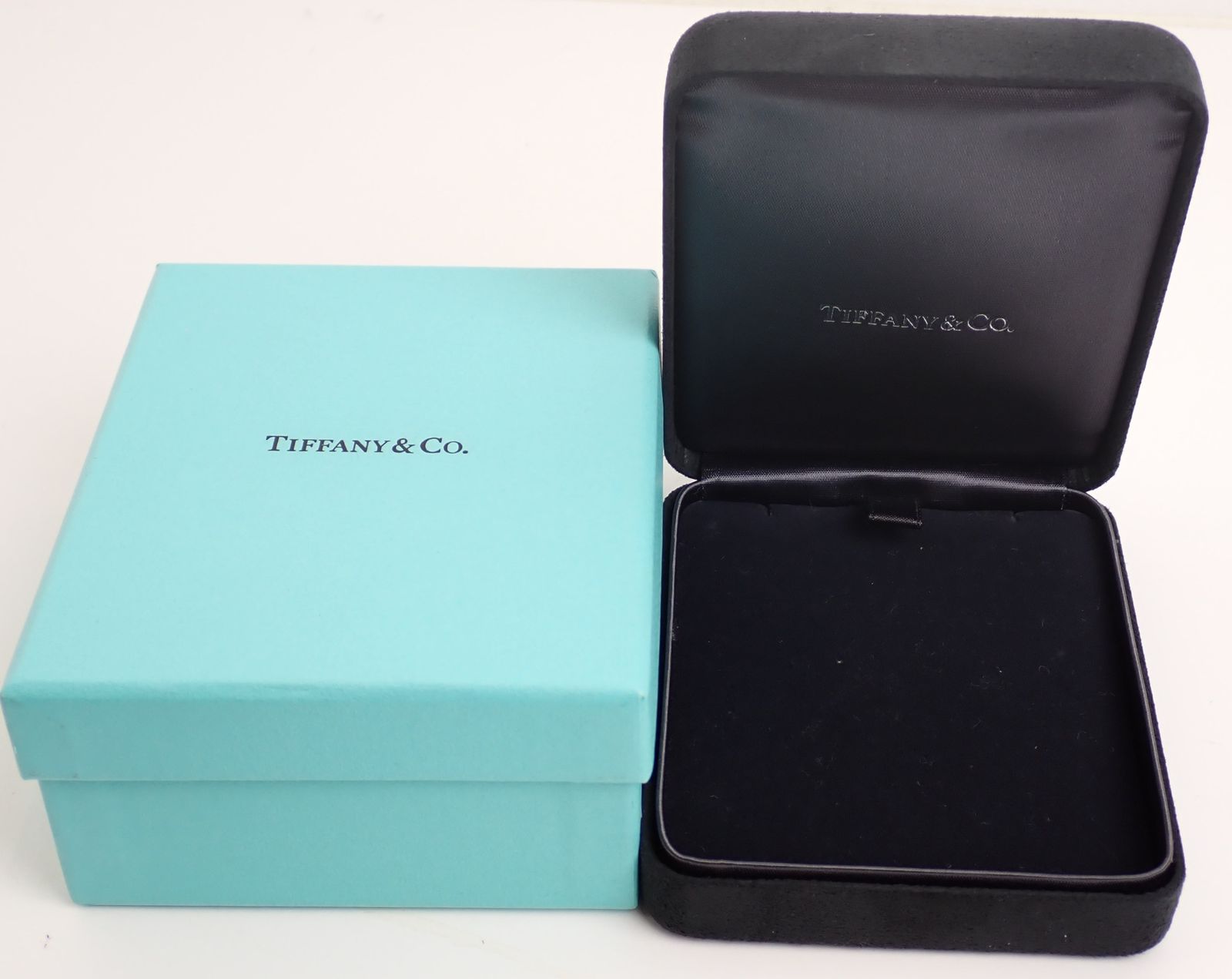 TIFFANY-Co.