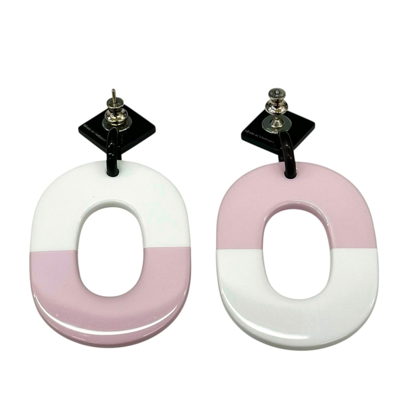 エルメス バッファローホーン ピアス ピアス - メルカリ