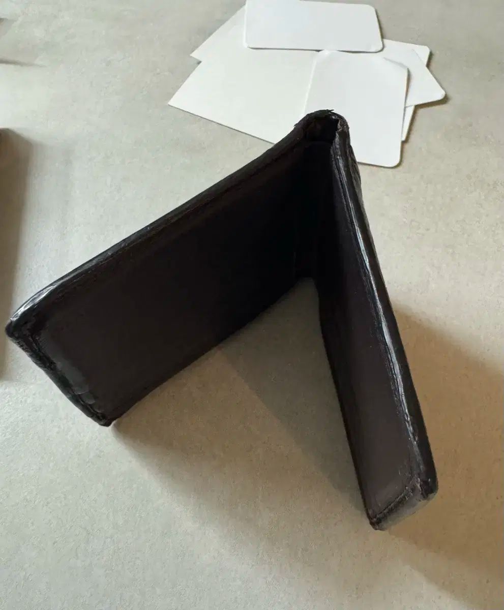 メンズ 二つ折り財布