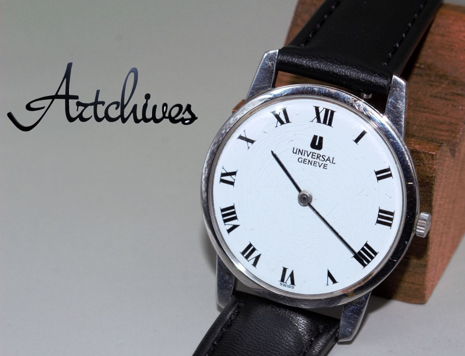 VRW-1138』☆時計☆UNIVERSAL GENEVE (ユニバーサルジュネーブ