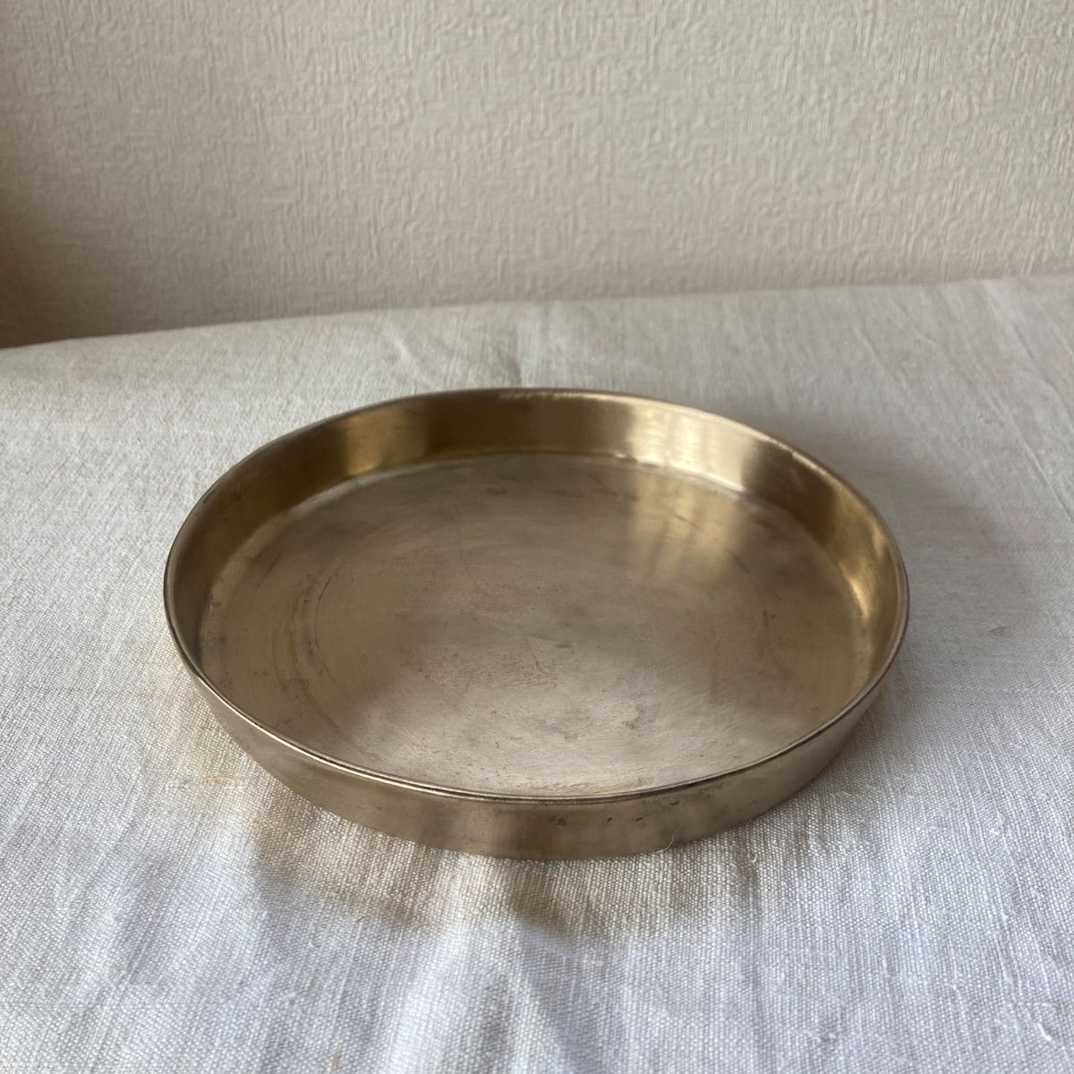 韓国 李朝 真鍮 大皿 祭器 高杯 脚付盤 朝鮮工芸 骨董 古道具 古物 金属工芸