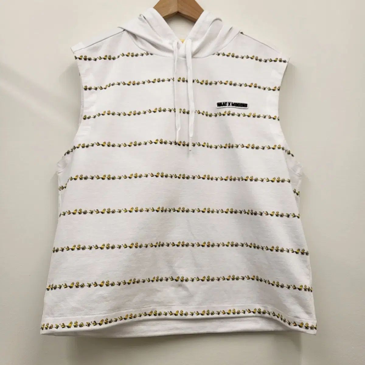 ワック ミニオンズ WHO フード ベスト