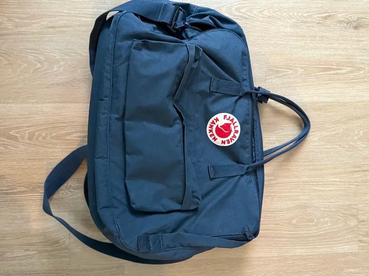 フェールラーベン カンケン ウィークエンダー ネイビー