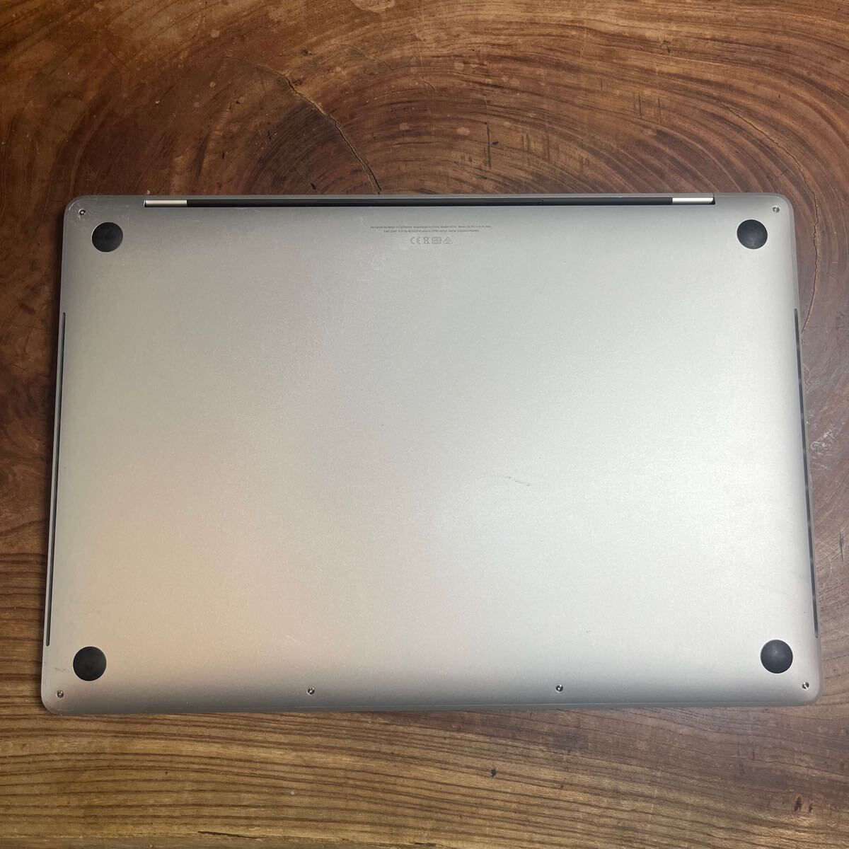 美品/GPU搭載］Apple MacBook Pro 16inch 2019/Core i9 2.4GHz/32GB