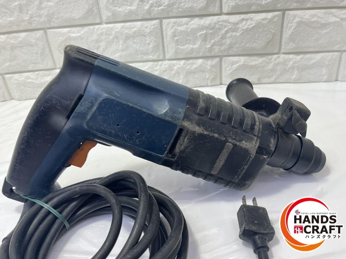 100V