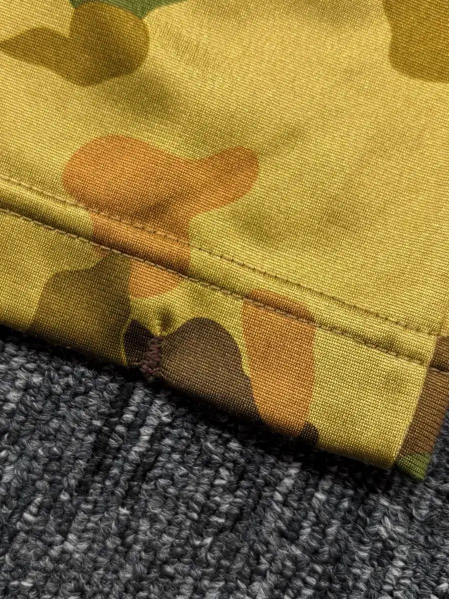 adidas アディダス