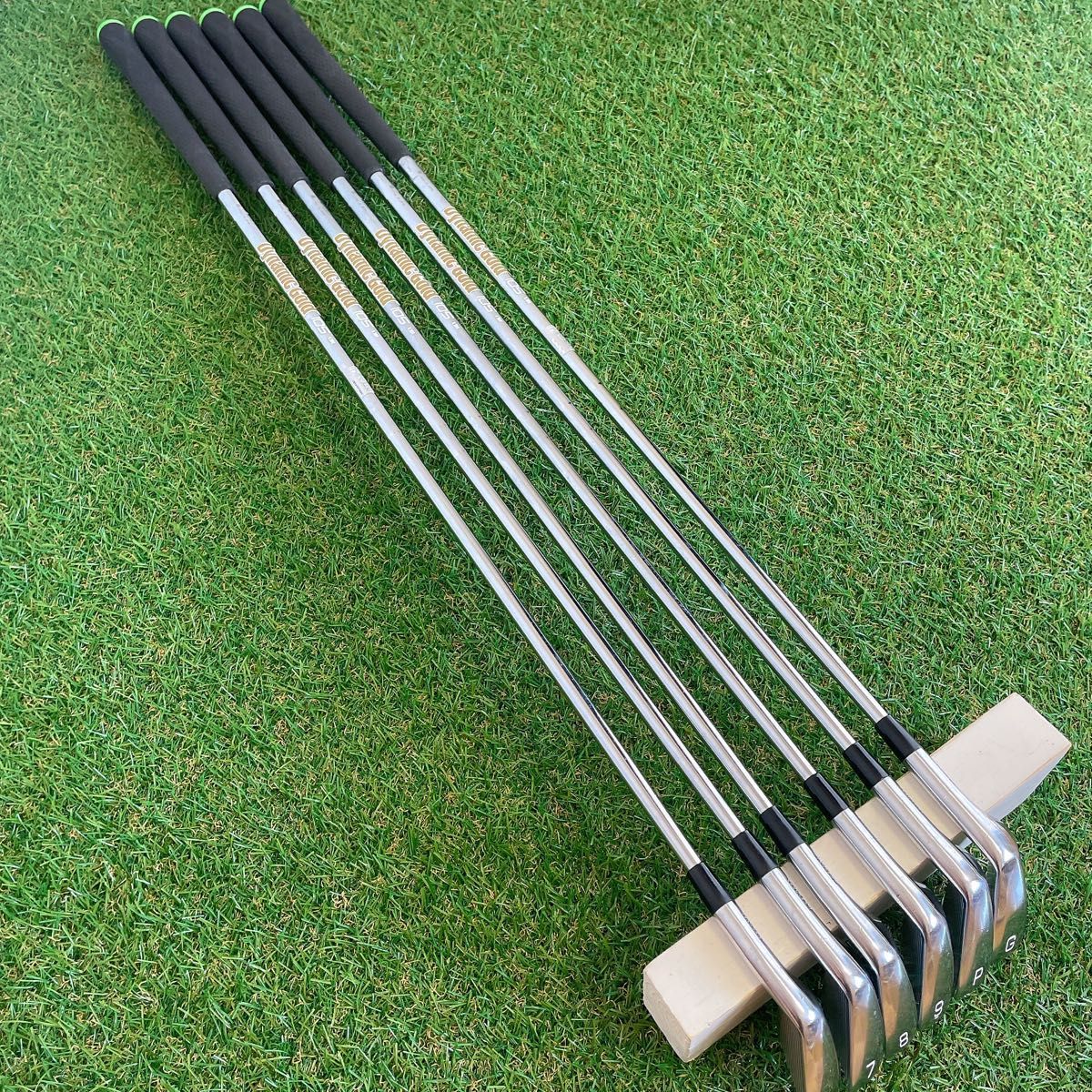 良品 Mizuno ミズノ JPX900 FORGED DG R300 全6本 ダイナミック