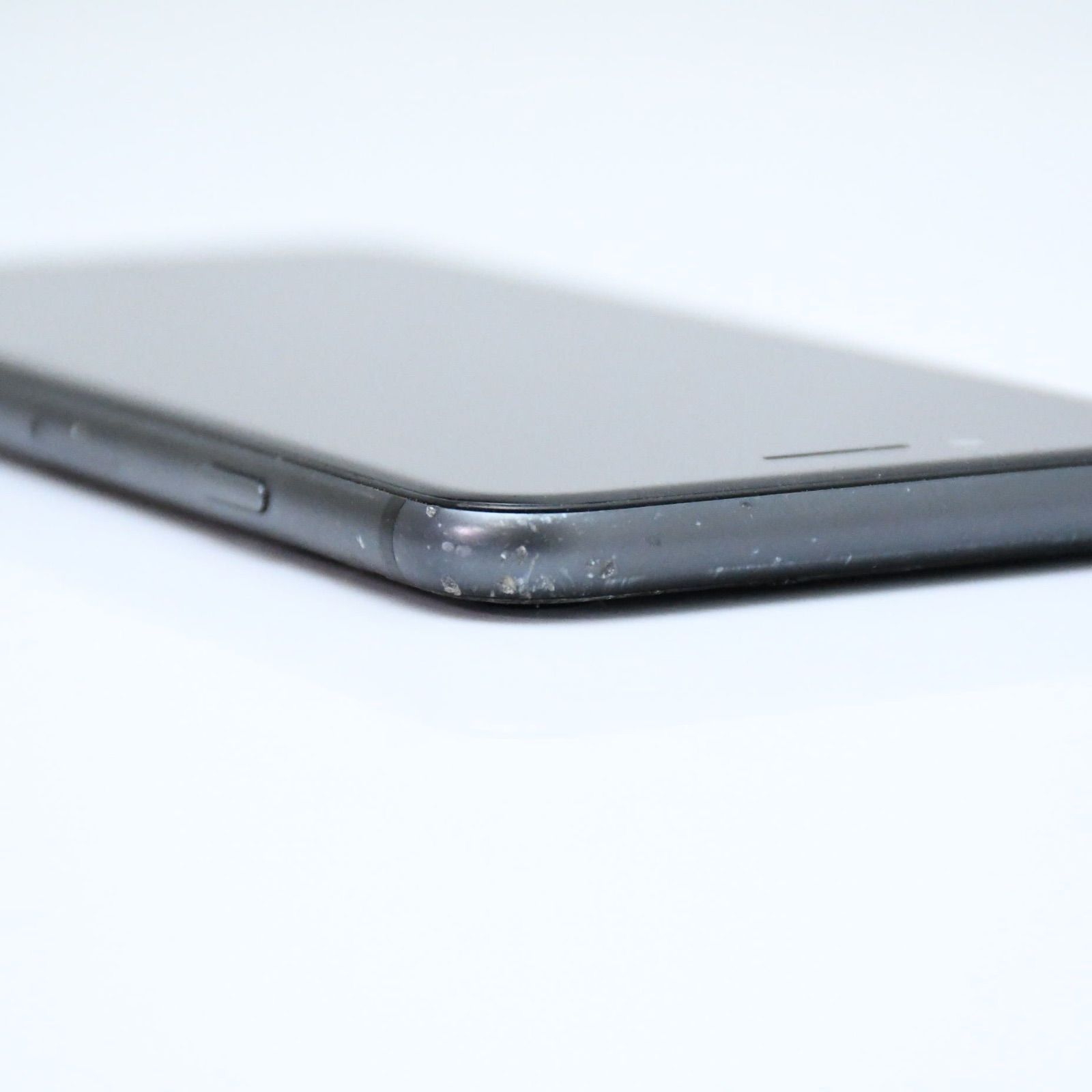 iPhone8スペースグレイ64G背面ひびあり iPhone8背面割れあり スペース