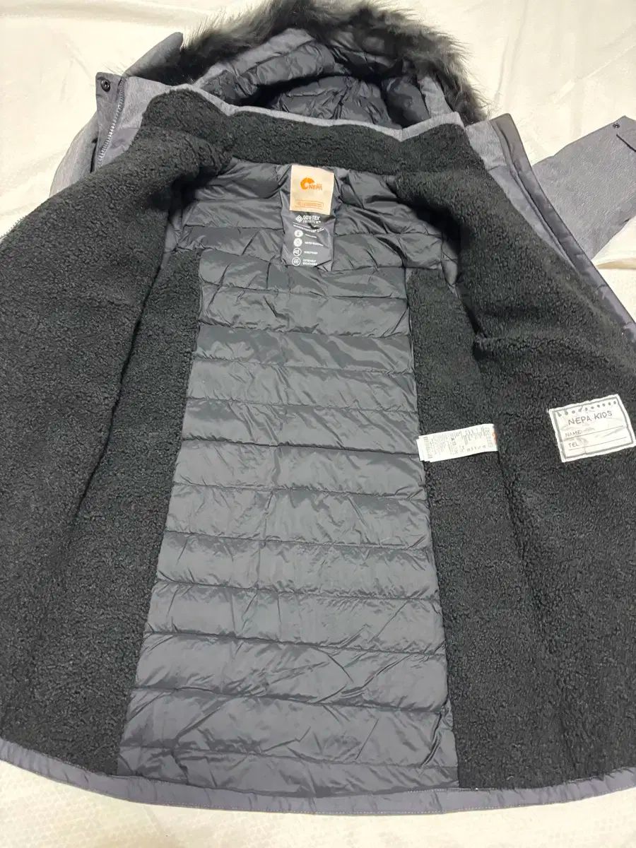 グースダウン キッズ