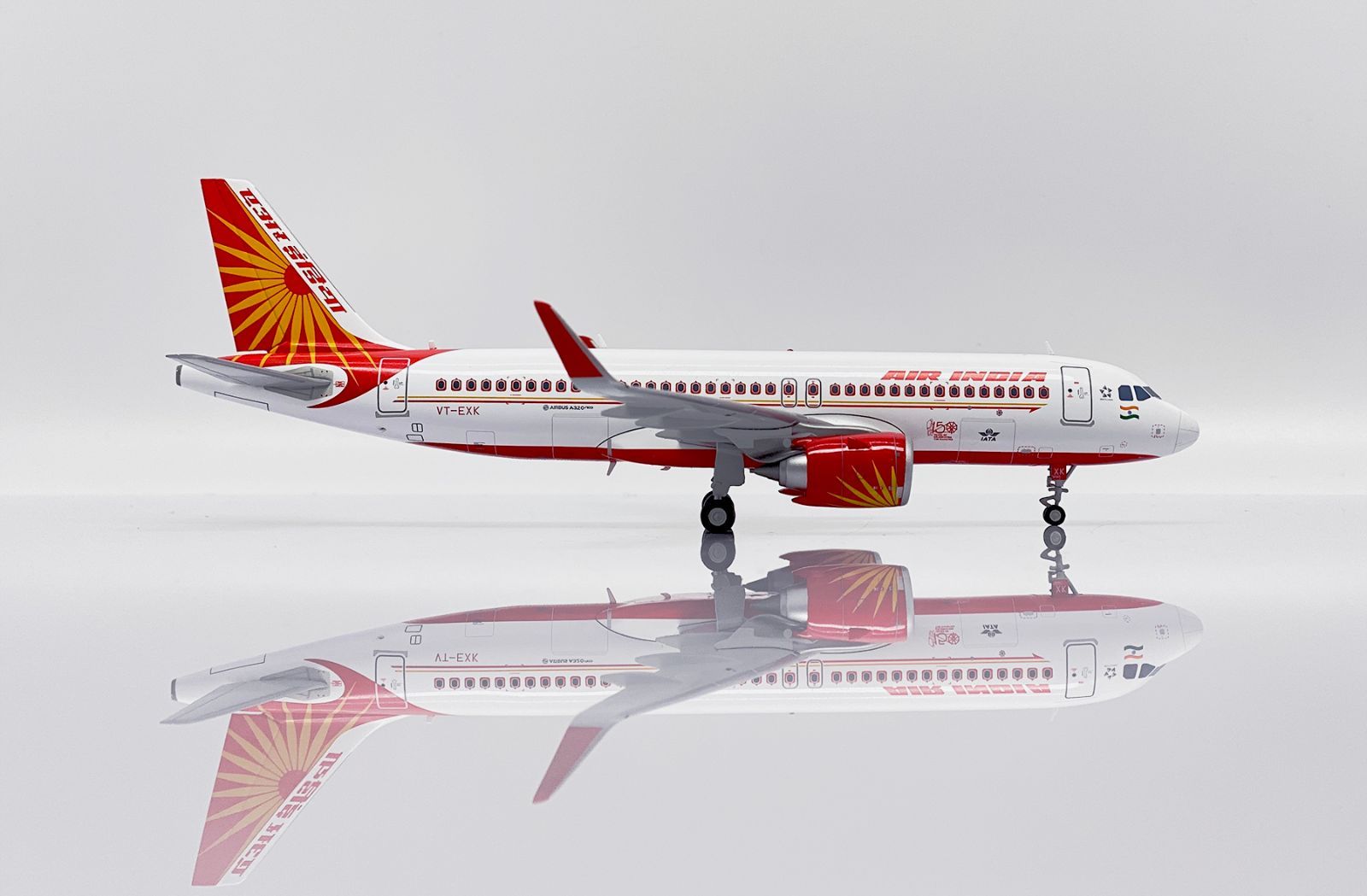 エアインディア A320NEO VT-CIO 1/200 Jcwings エアインディア A320neo VT-EXK 1/200 LH2411 - メルカリ