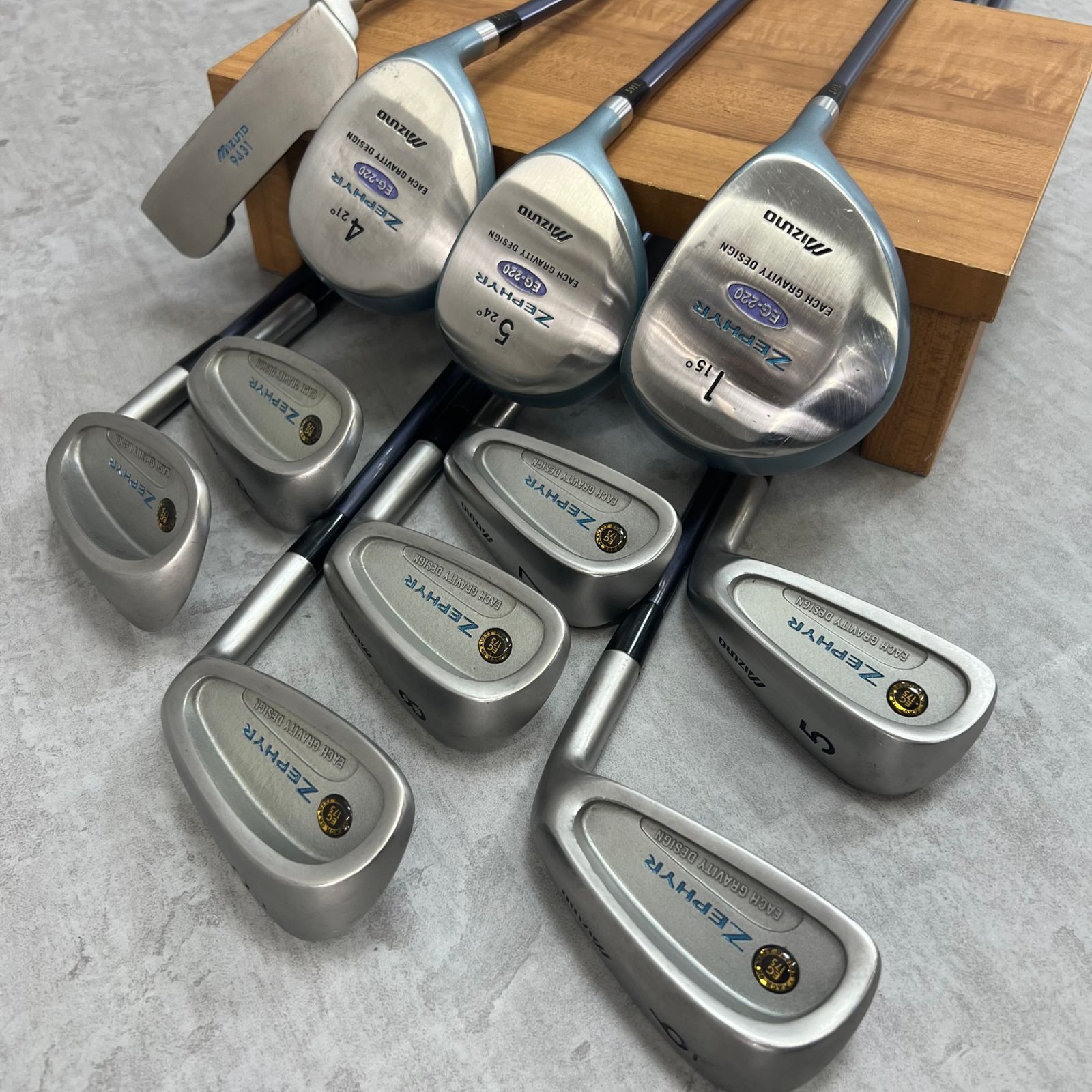 X558 TOURSTAGE VIQ PRGR レディース ゴルフ セット TOURSTAGE - X558 TOURSTAGE VIQ PRGR レディース ゴルフ セットの通販