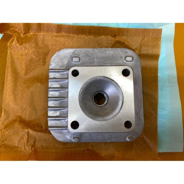 シリンダーヘッド 12201-GN2-000