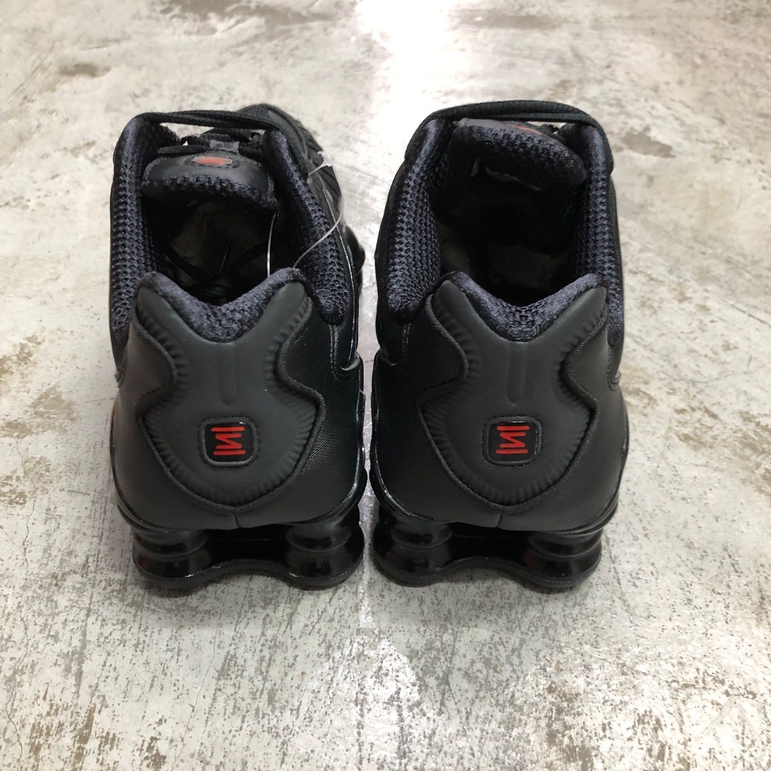 新品 国内正規 Nike WMNS Shox TL Black and Max Orange AR3566-002 