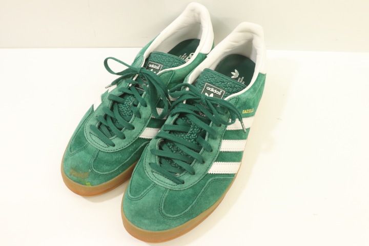 【中古】 adidas メンズスニーカー 28.5cm adidas Gazelle Indoor Low adidas 28.5cm 白 ホワイト 緑 グリーン ロゴ