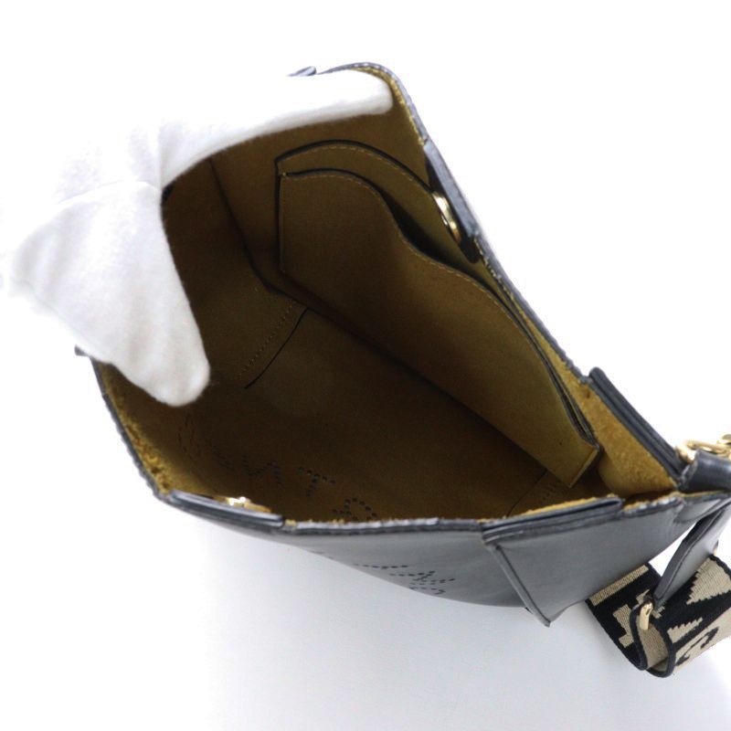 ステラマッカートニー STELLA McCARTNEY 700073 W8542 パンチングロゴ ミニショルダーバッグ ブラック/エコレザー【2400014433487】 ステラマッカートニー STELLA McCARTNEY 700073 W8542 パンチングロゴ