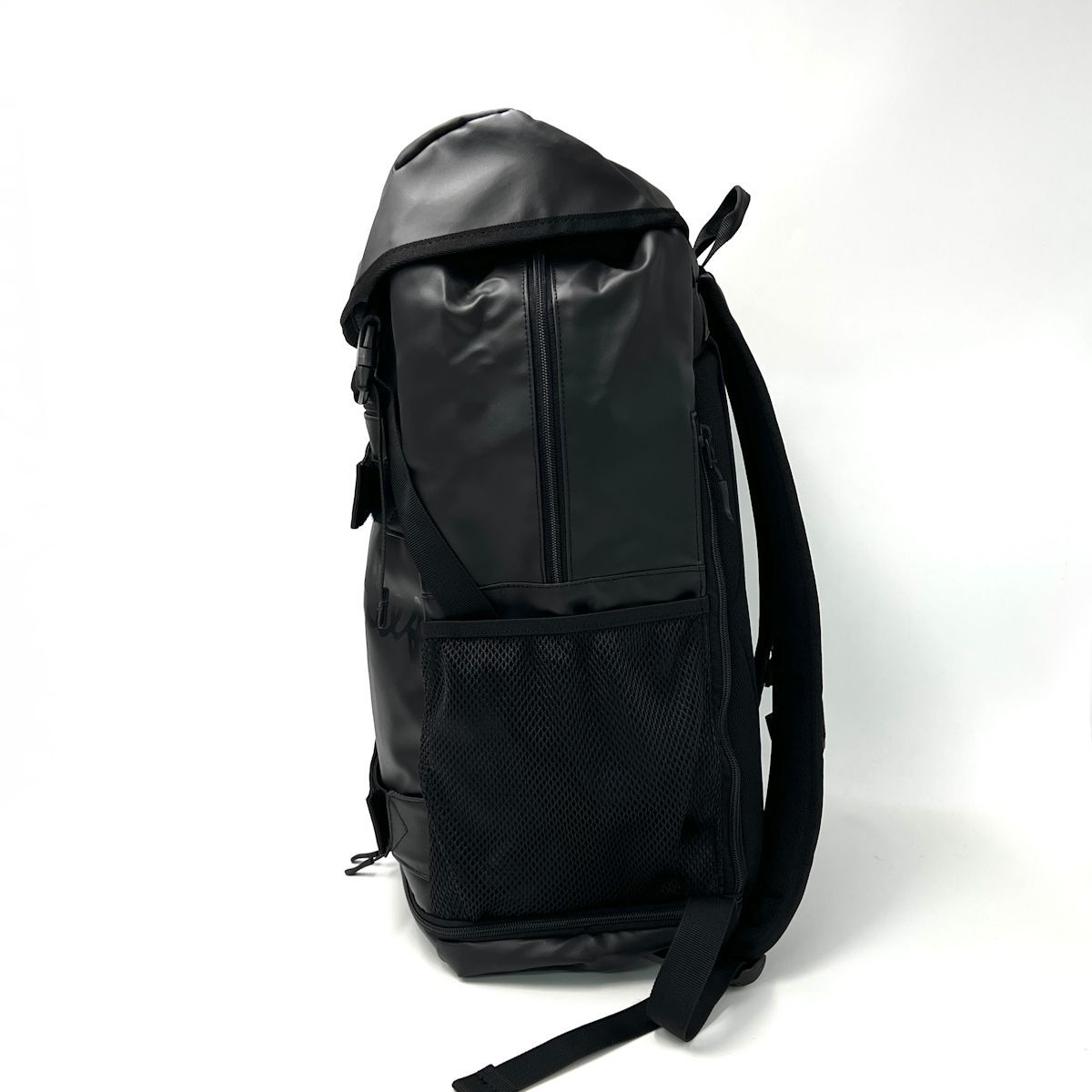 新品 マークゴンザレス かぶせ リュック フラップ スクエア