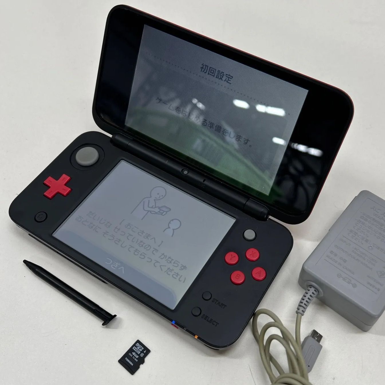 動作確認済Newニンテンドー2DS LL レッド×ブラックマリオカート7パック Amazon | Newニンテンドー2DS LL マリオカート7パック | ゲーム機本体