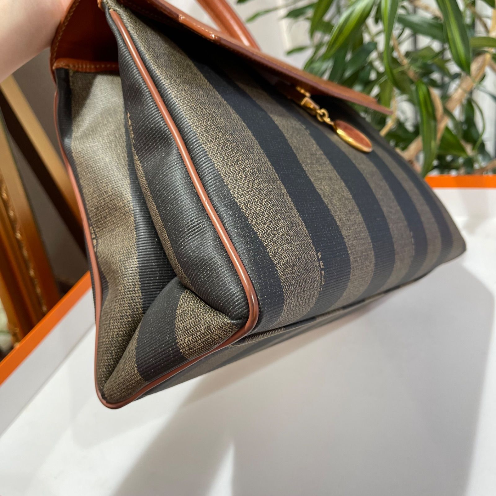 美品　フェンディ ペカン ベルト キャンバス レザー F金具 ヴィンテージ FENDI - フェンディ FENDI ベルト FFロゴ レザー×キャンバス 2cm