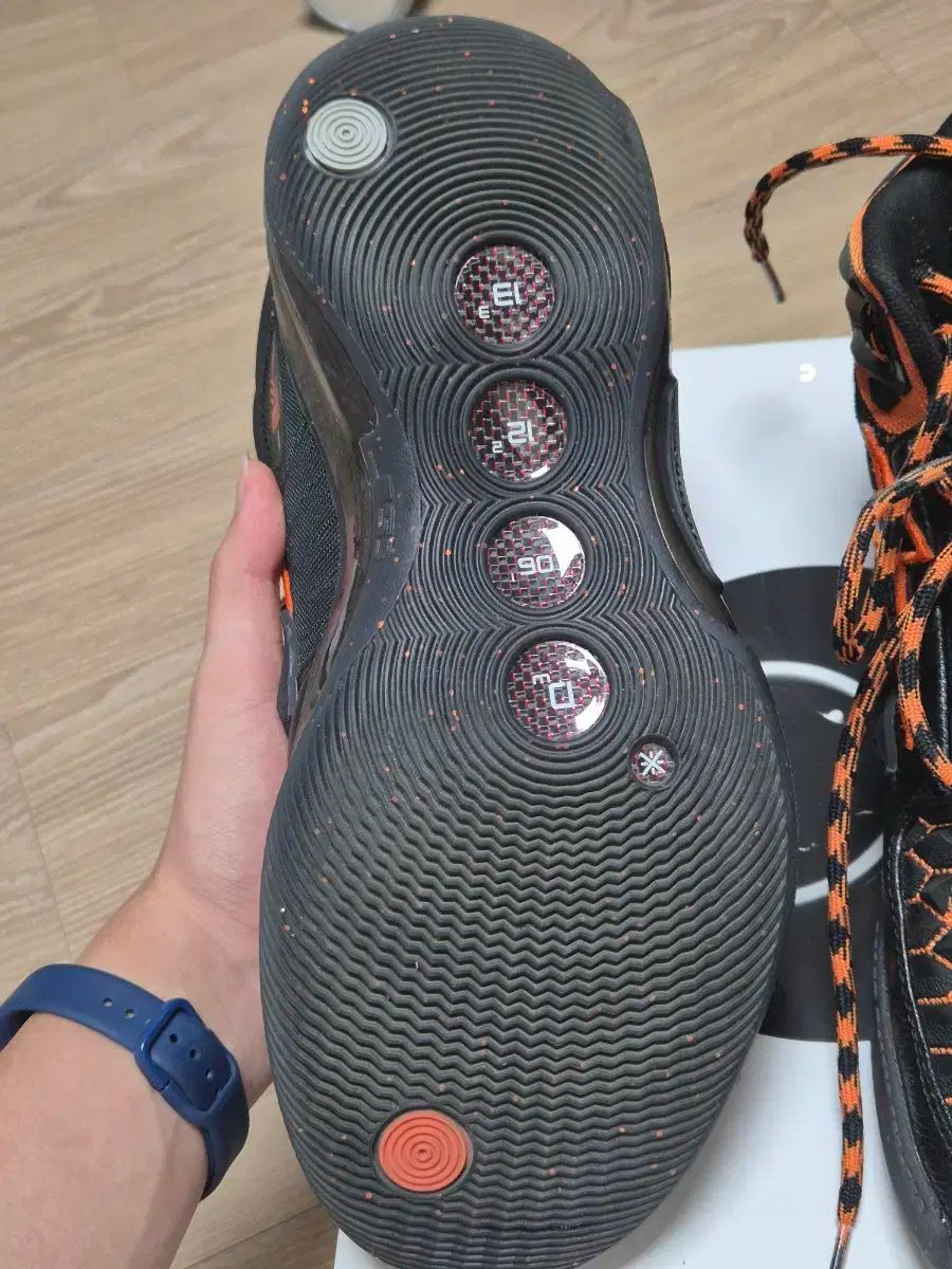 LI-NING リーニン うわー 10 270 us 9