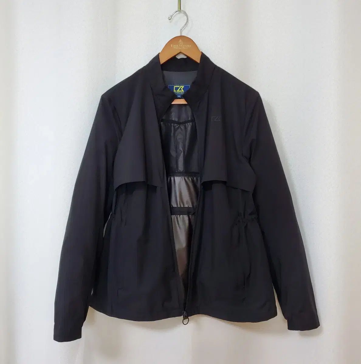 カッター&バック (Cutter & Buck) レディース ベスト・ジレ トップス Chicago Cubs Red Eco Insulated Full Zip Vest CUTTER\u0026BUCK カッターアンドバック キャディバッグ ゴルフバッグ