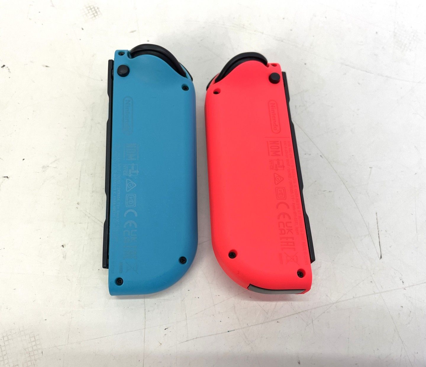 01w-4223 〇 Nintendo Switch 有機ELモデル本体 Joy-Con ネオンブルー