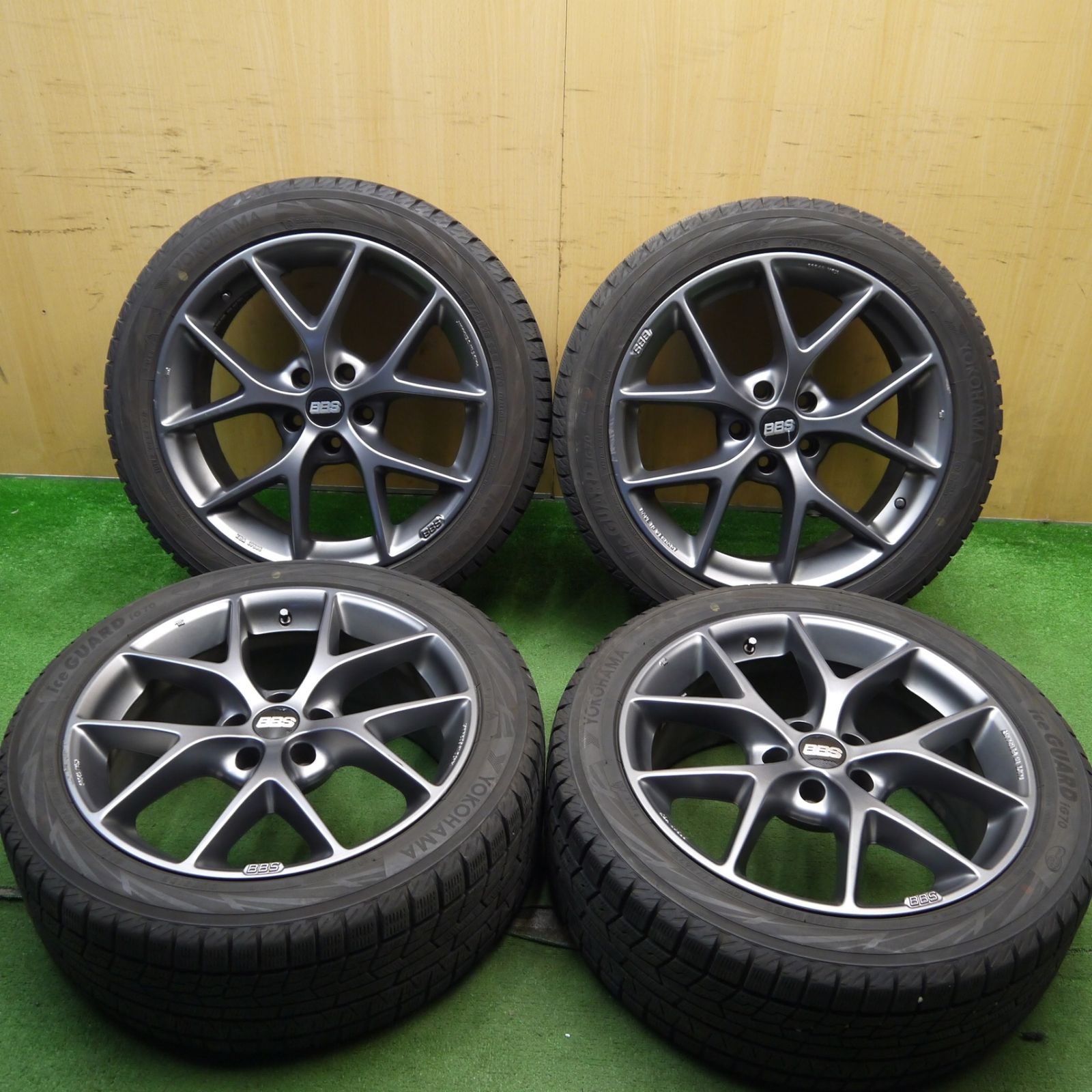 バリ溝 22年 9分 BBS SR014 235|45R18 スタッドレス ヨコハマ アイスガード iG70 18インチ PCD114.3|5H 5060403Hス
