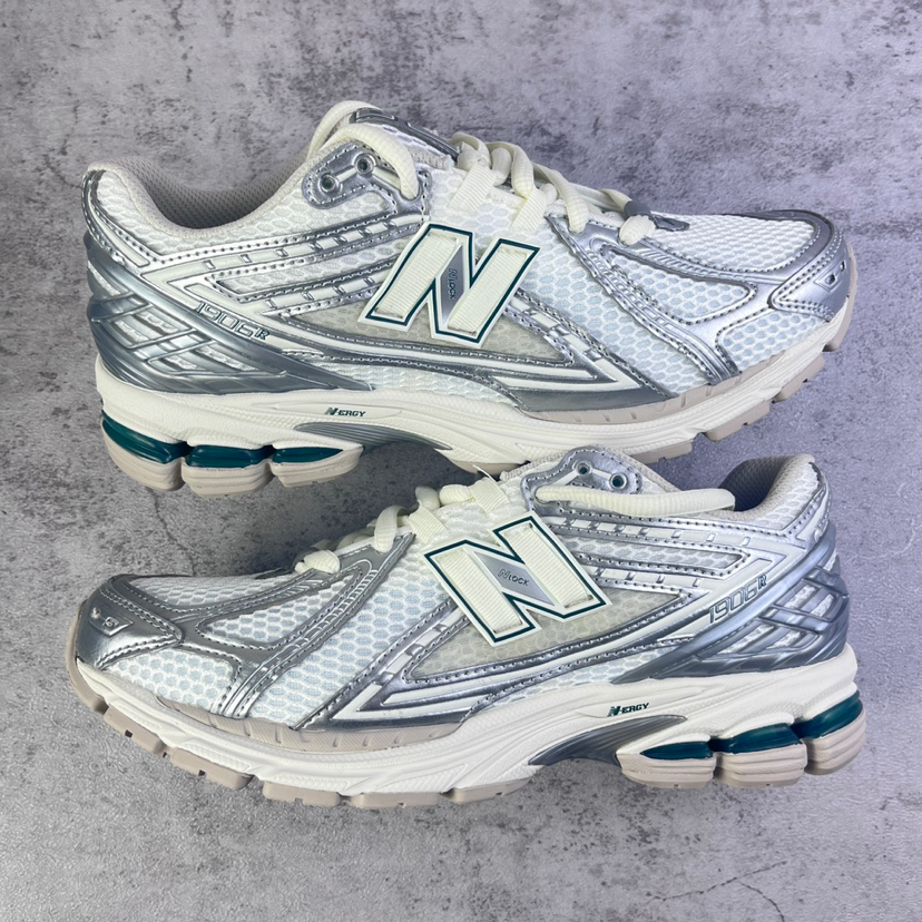 新品 限定価格NEW BALANCE ニューバランス M1906REE（New Balance M1906REE ニューバランス）男女兼着