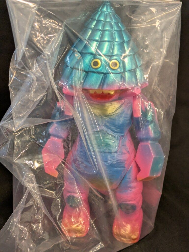 ピンク