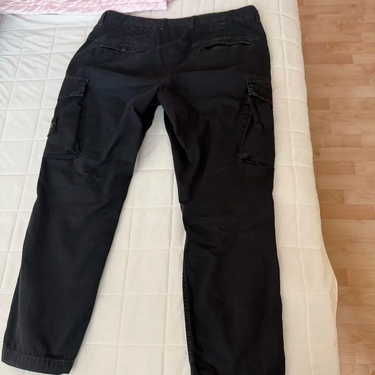 801531303 A0029 - 海外通販のBUYMA STONE ISLAND カーゴパンツ 31303