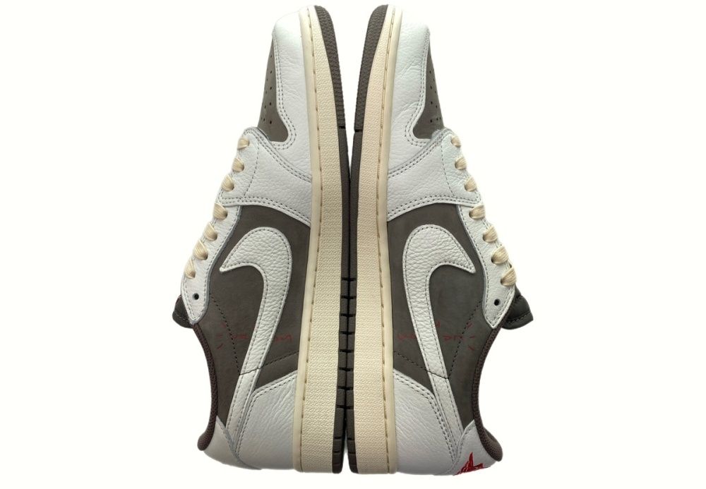 ナイキ NIKE 22年製 × TRAVIS SCOTT トラヴィス スコット AIR JORDAN 1 LOW REVERSE MOCHA エア ジョーダン ロー リバース モカ メンズ靴 スニーカー ブラウン 28.5cm 104-shoes457