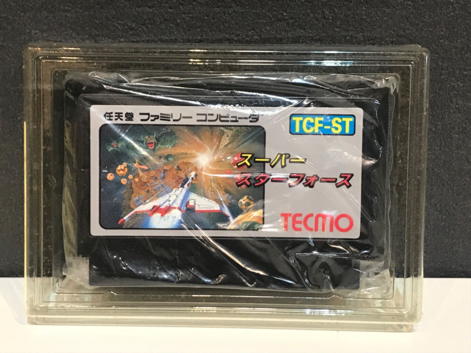 ファミコン　スーパースターホォース 250336 スーパースターフォース ファミコンソフト 箱・説明書あり