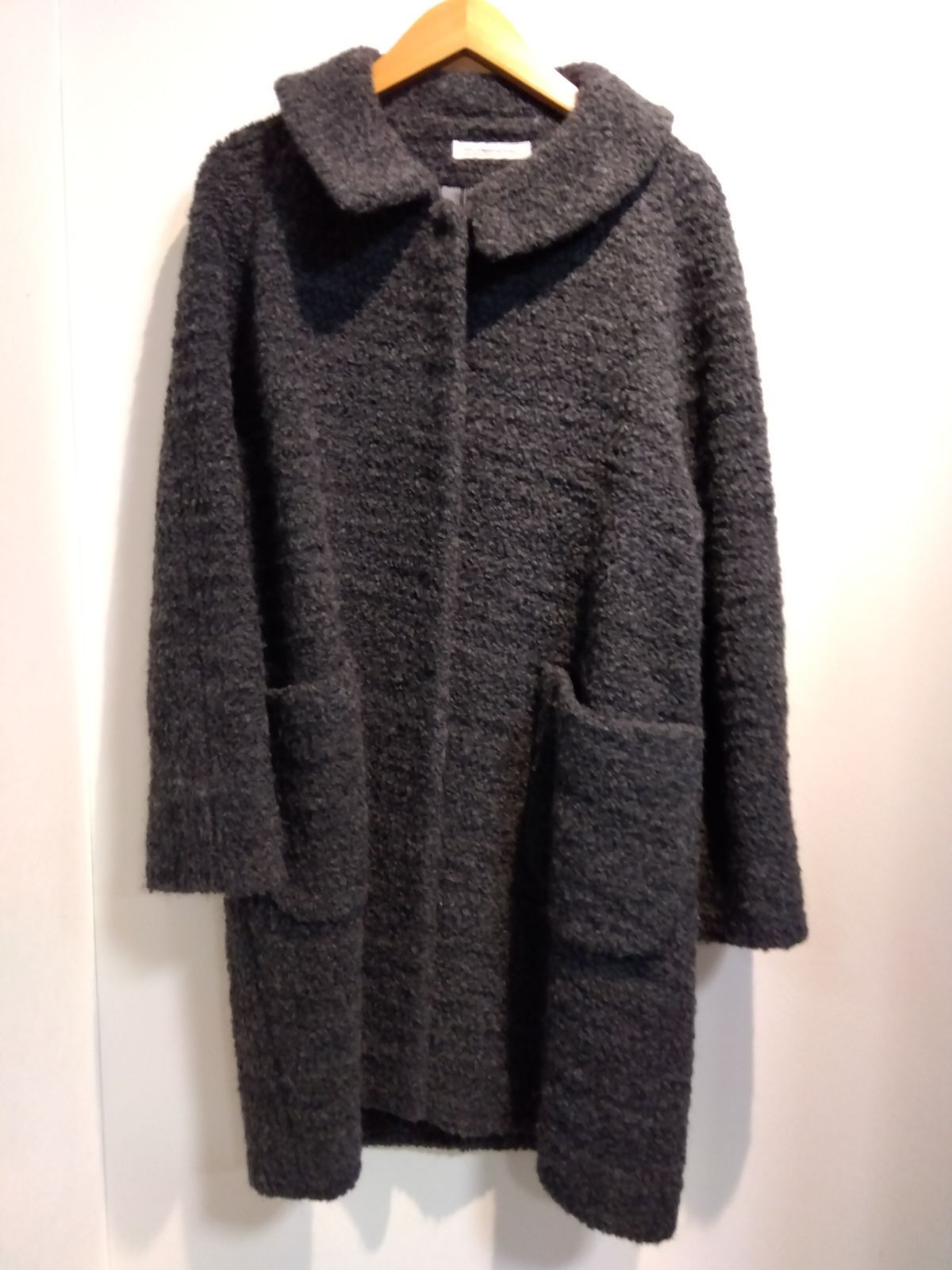 M19 100% a hundred percent ワンハンドレッドパーセント コート ロング ウール WOOL 混合 暖かい 大きなポケット  ボタンで脱ぎ着しやすい - メルカリ