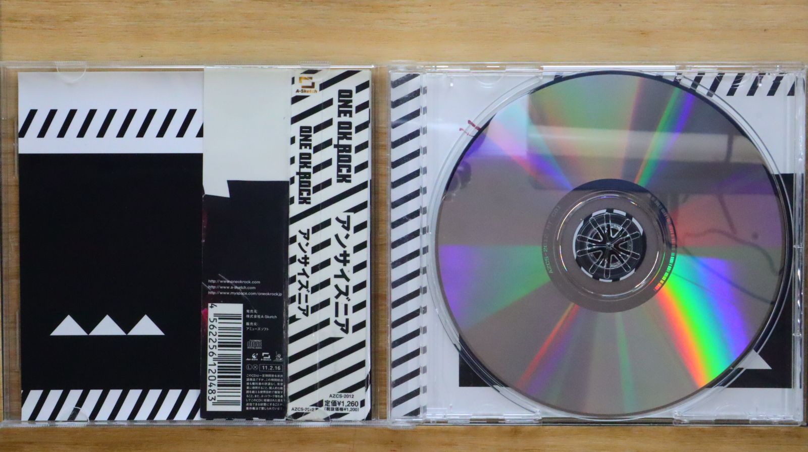 ONE OK ROCK CD 全シングル9枚セット アンサイズニア　ワンオク Amazon.co.jp: アンサイズニア - ONE OK ROCK: ミュージック