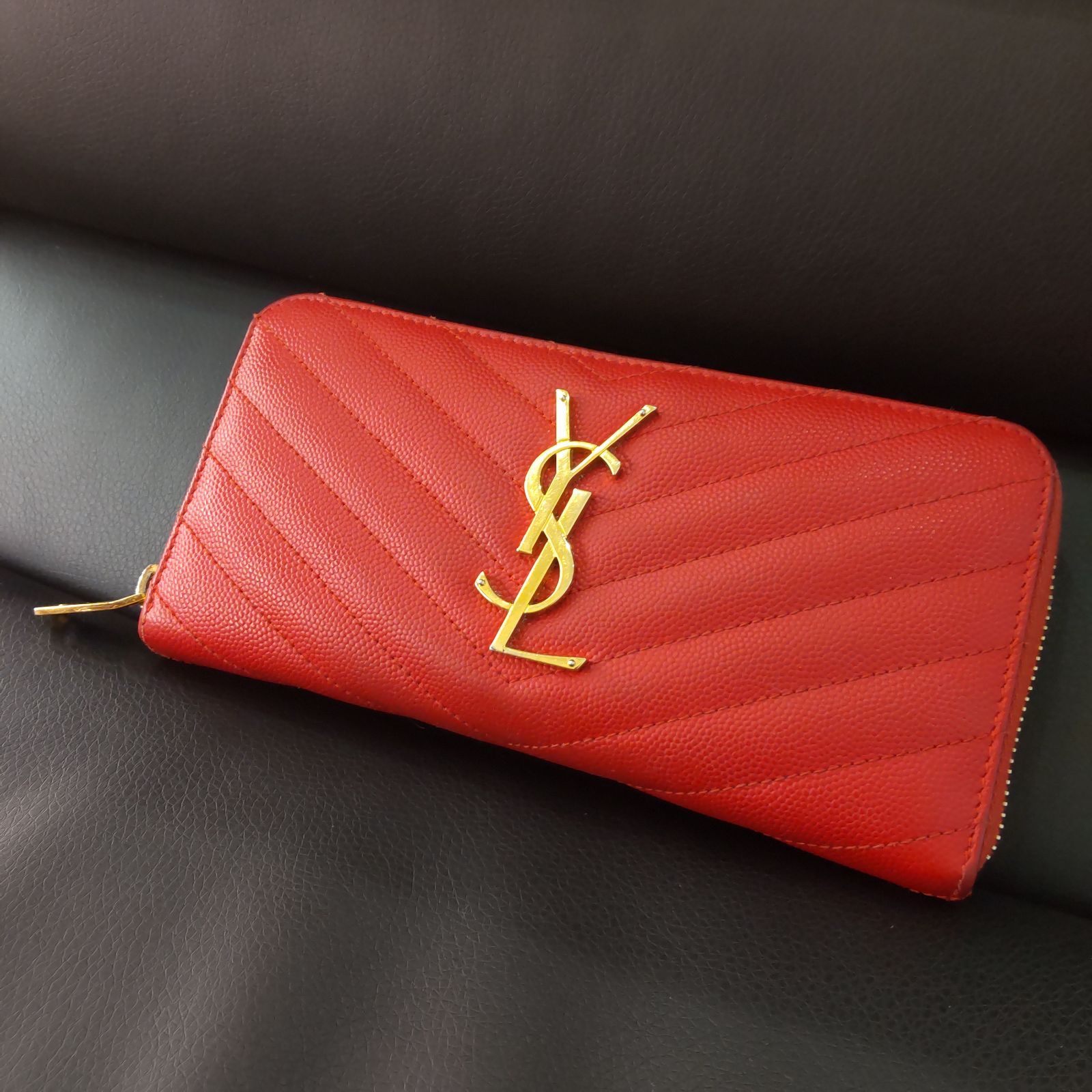 サンローラン YSL ラウンドファスナー 長財布 Vステッチ ピンク
