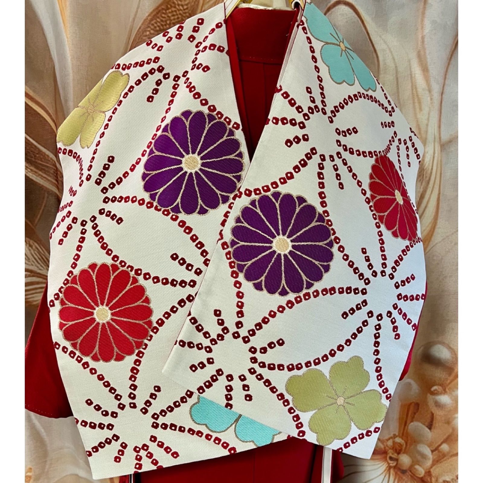 深赤　花柄刺繍 振袖 新品着付け用小物一式　暗赤　美品　成人式　きもの美樂　着物 深赤 花柄刺繍 振袖 新品着付け用小物一式 暗赤 美品 成人式