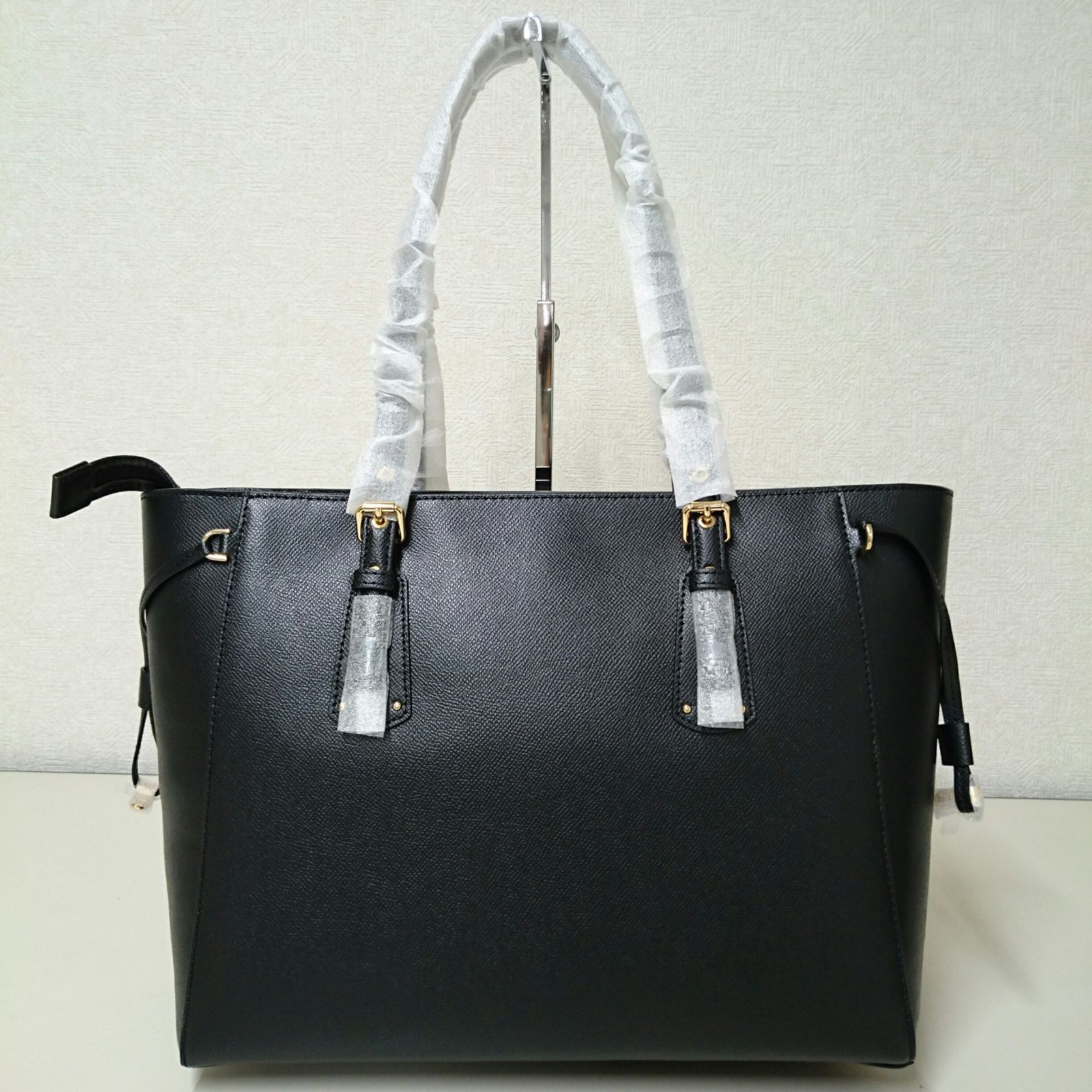 未使用品】MICHAEL KORS マイケルコース VOYAGER トップジップ トート 