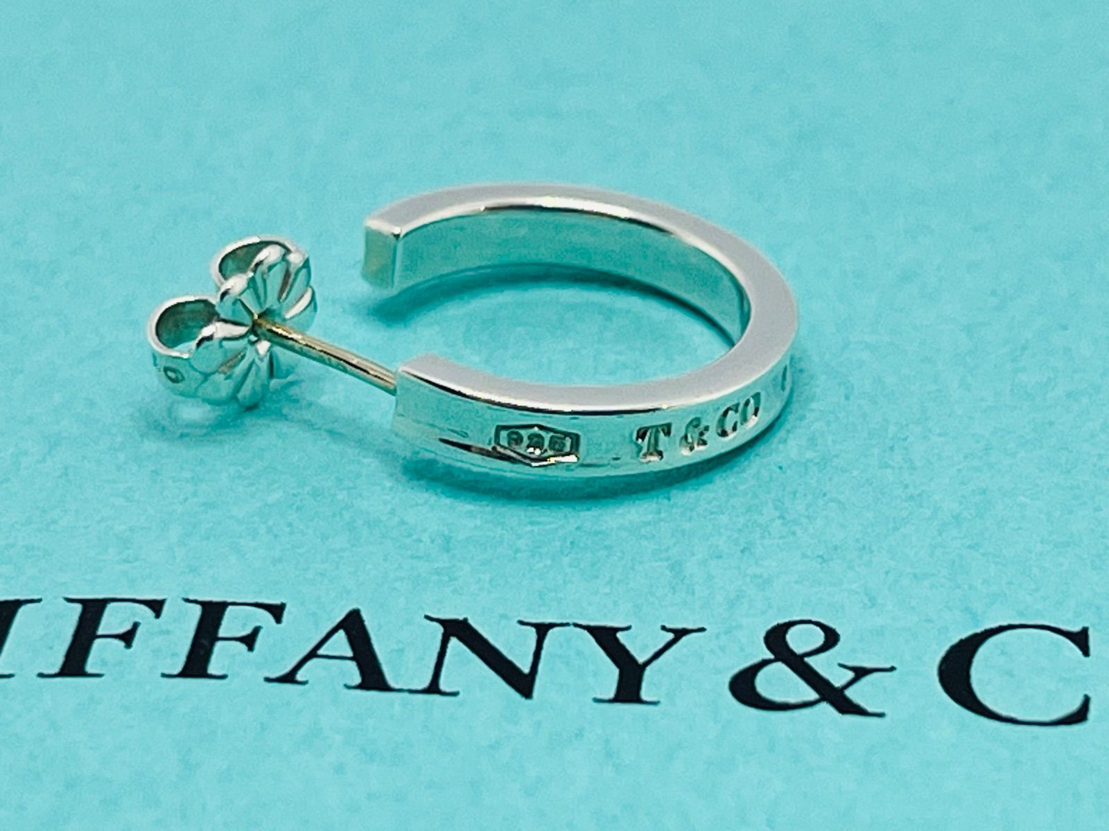 Tiffany & Co. シルバーフープピアス TIFFANY&Co./ティファニー】 アトラス フープピアス ピアス