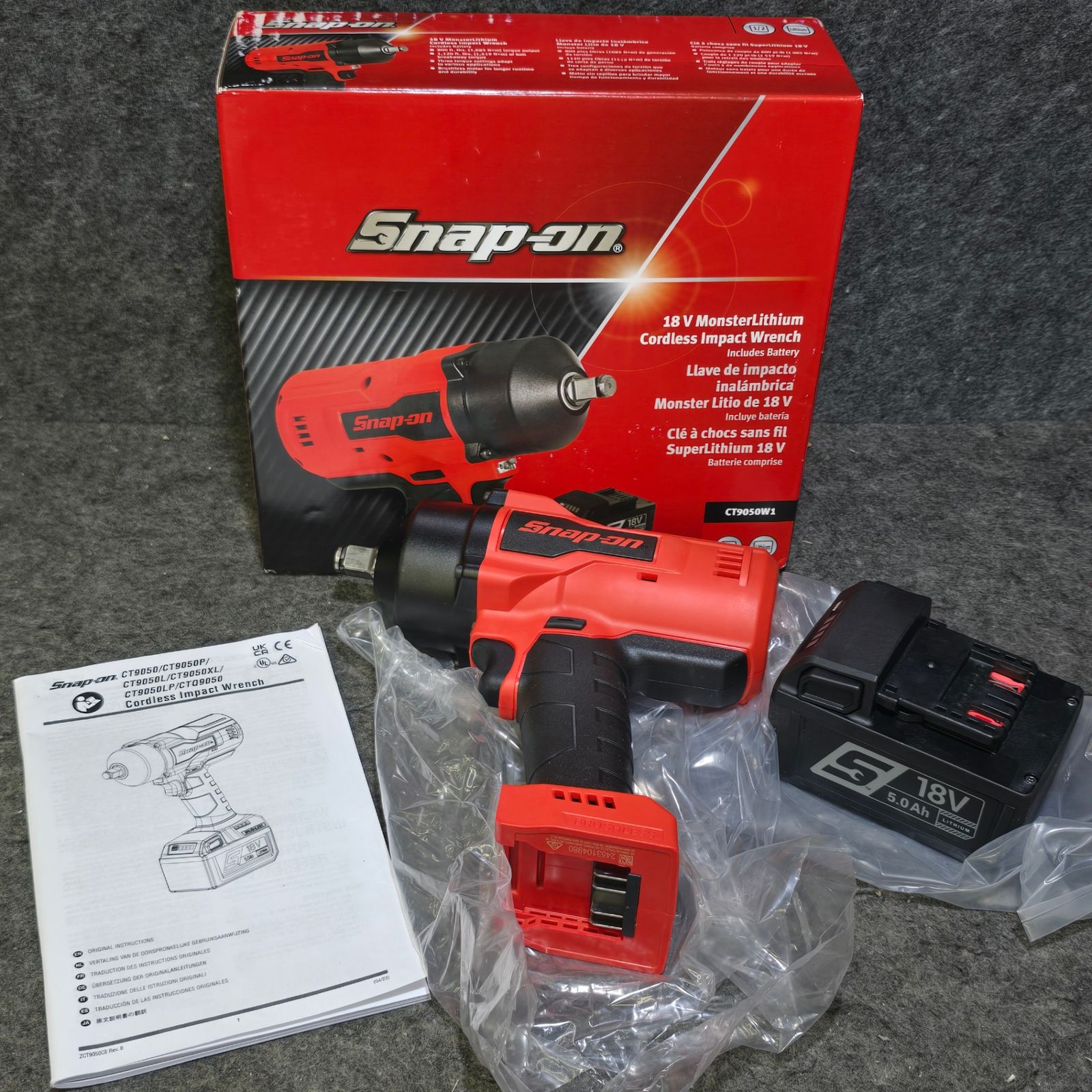 ♥品 スナップオン Snap-on コードレスインパクトレンチ充電式 本体＋バッテリ1個セット CT9050W1 1|2sq 赤 桶川店