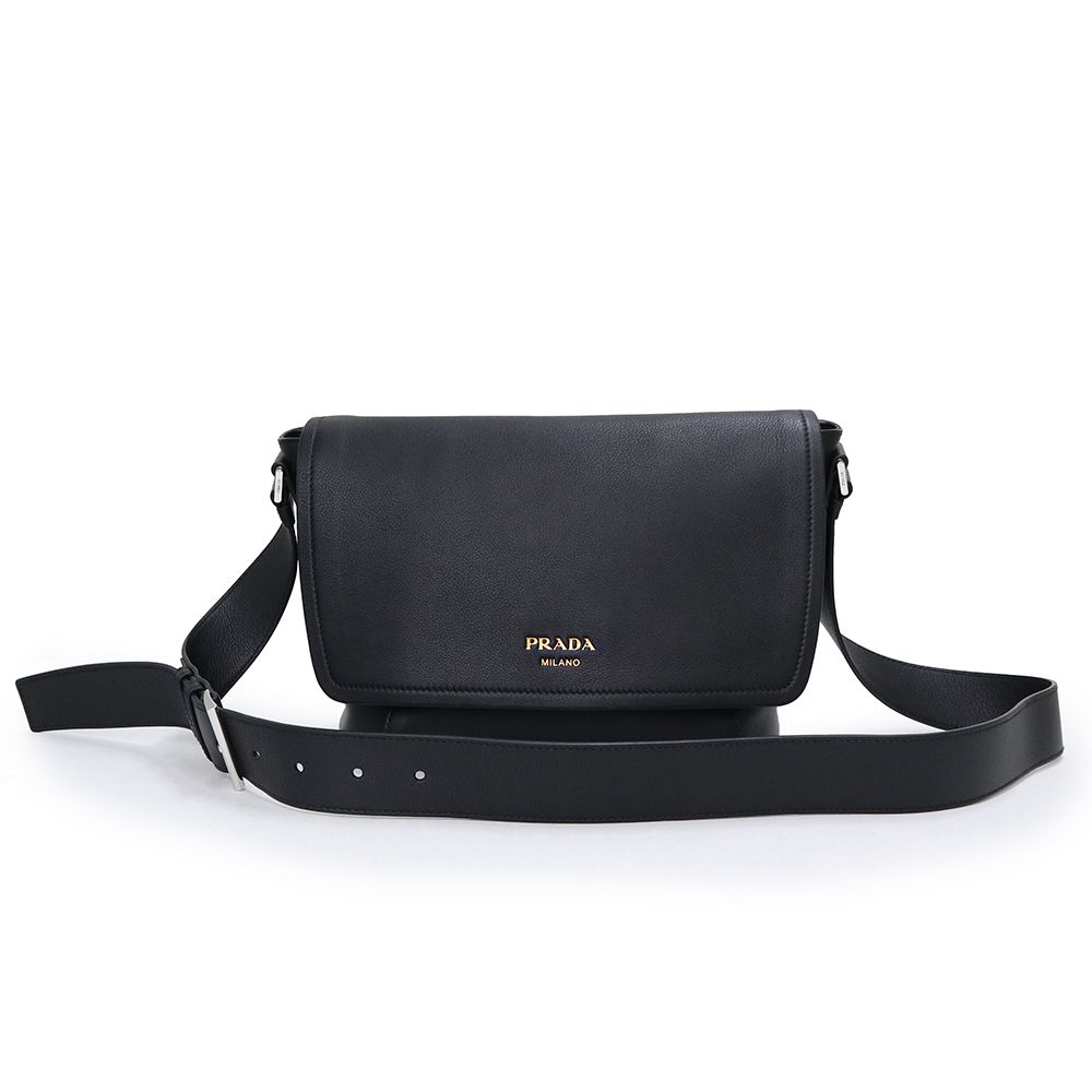 プラダ ショルダーバッグ 斜め掛け ソフトグレインカーフ レザー NERO ネロ ブラック 黒 シルバー金具 2VD069 PRADA