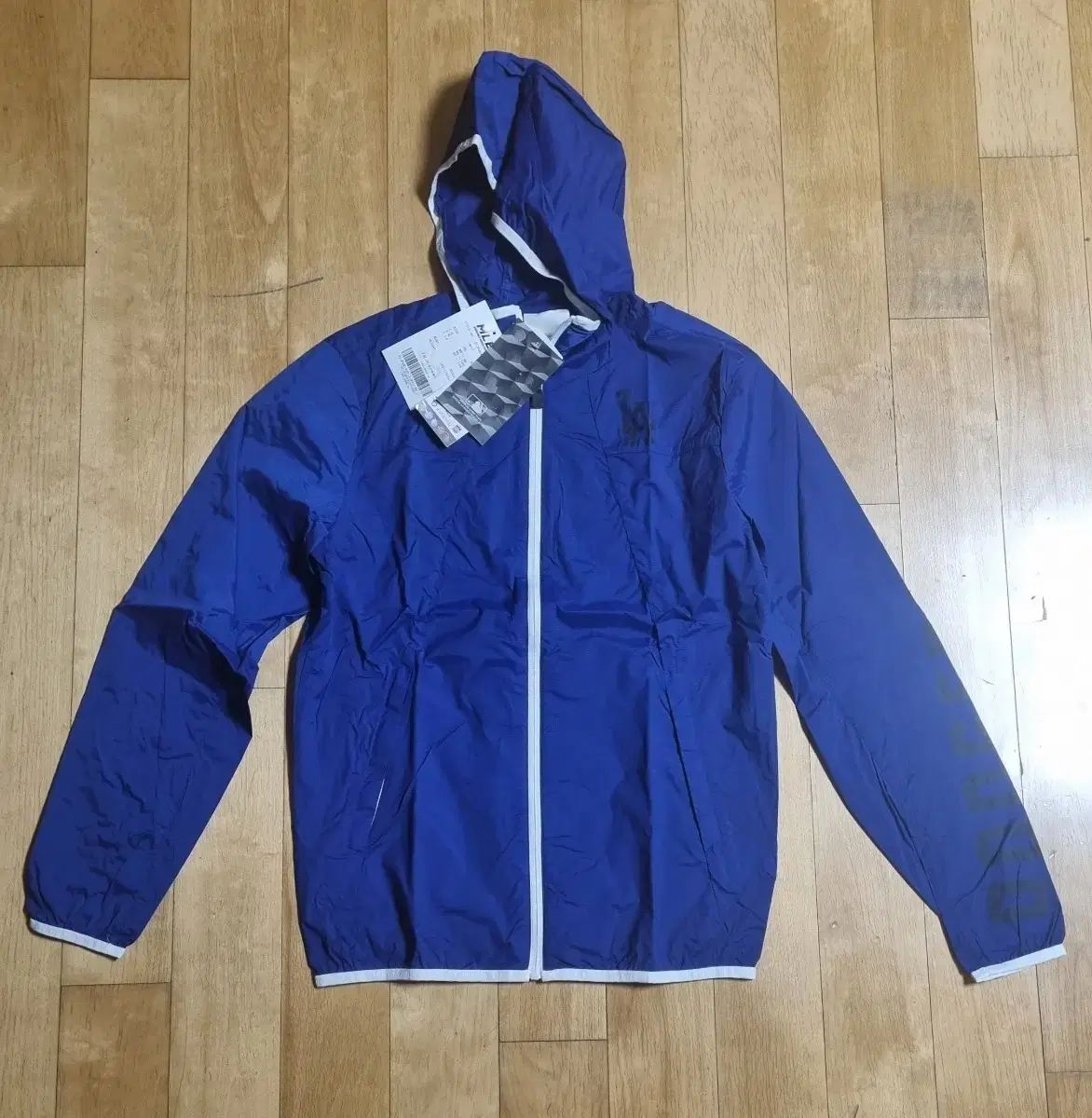 MLB ウインドブレーカー ジャケット 新品 95 サイズ
