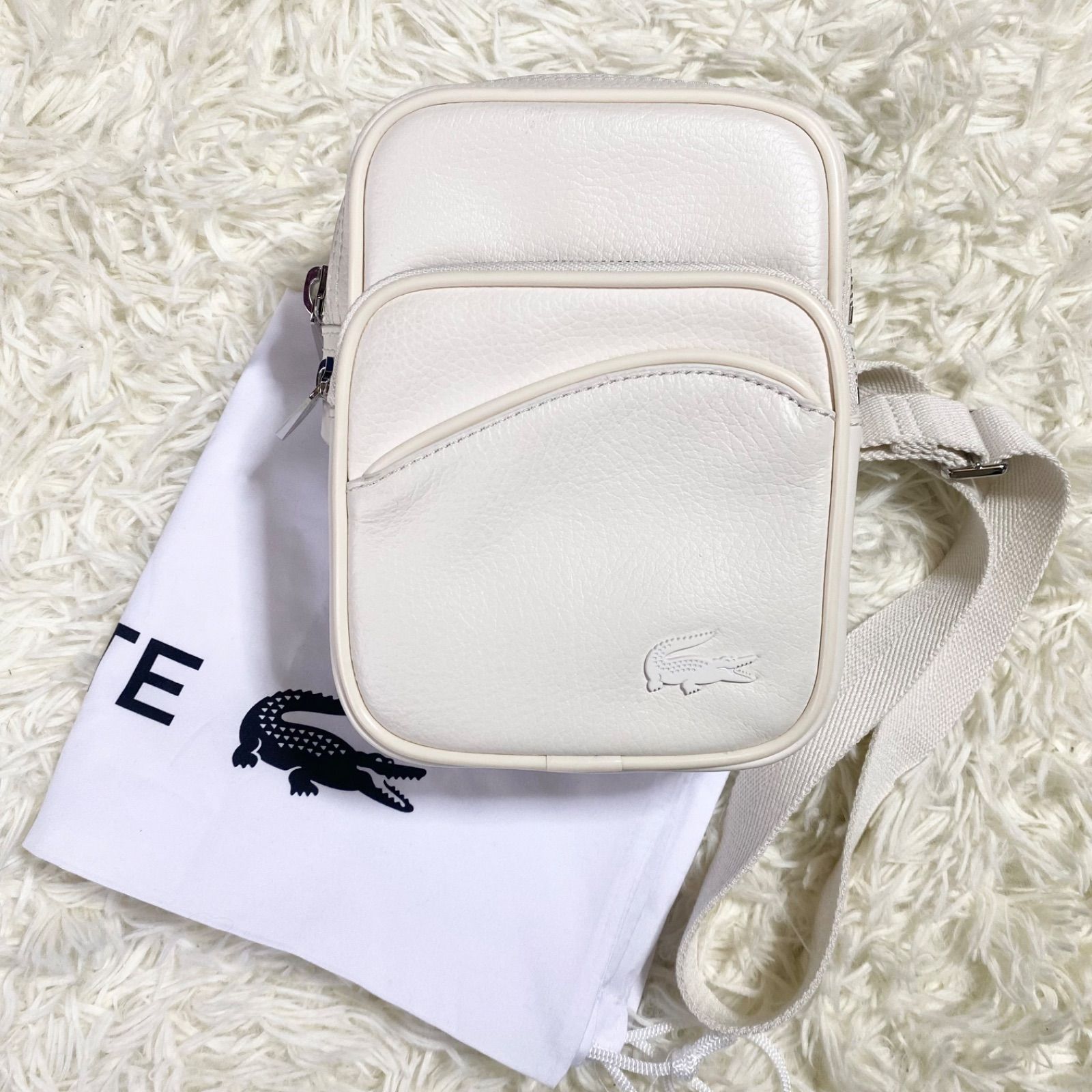 ラコステ LACOSTE クロスオーバーバッグ ショルダーバッグ 白 シボ革