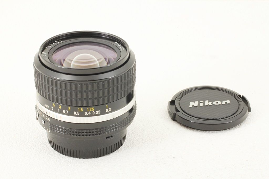 NIKON