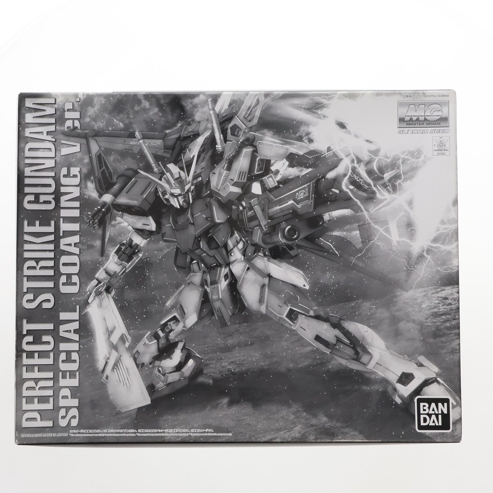 BANDAI - MG 1/100 GAT-X105 パーフェクトストライクガンダム スペシャルコ MG 1/100 パーフェクトストライクガンダム スペシャル