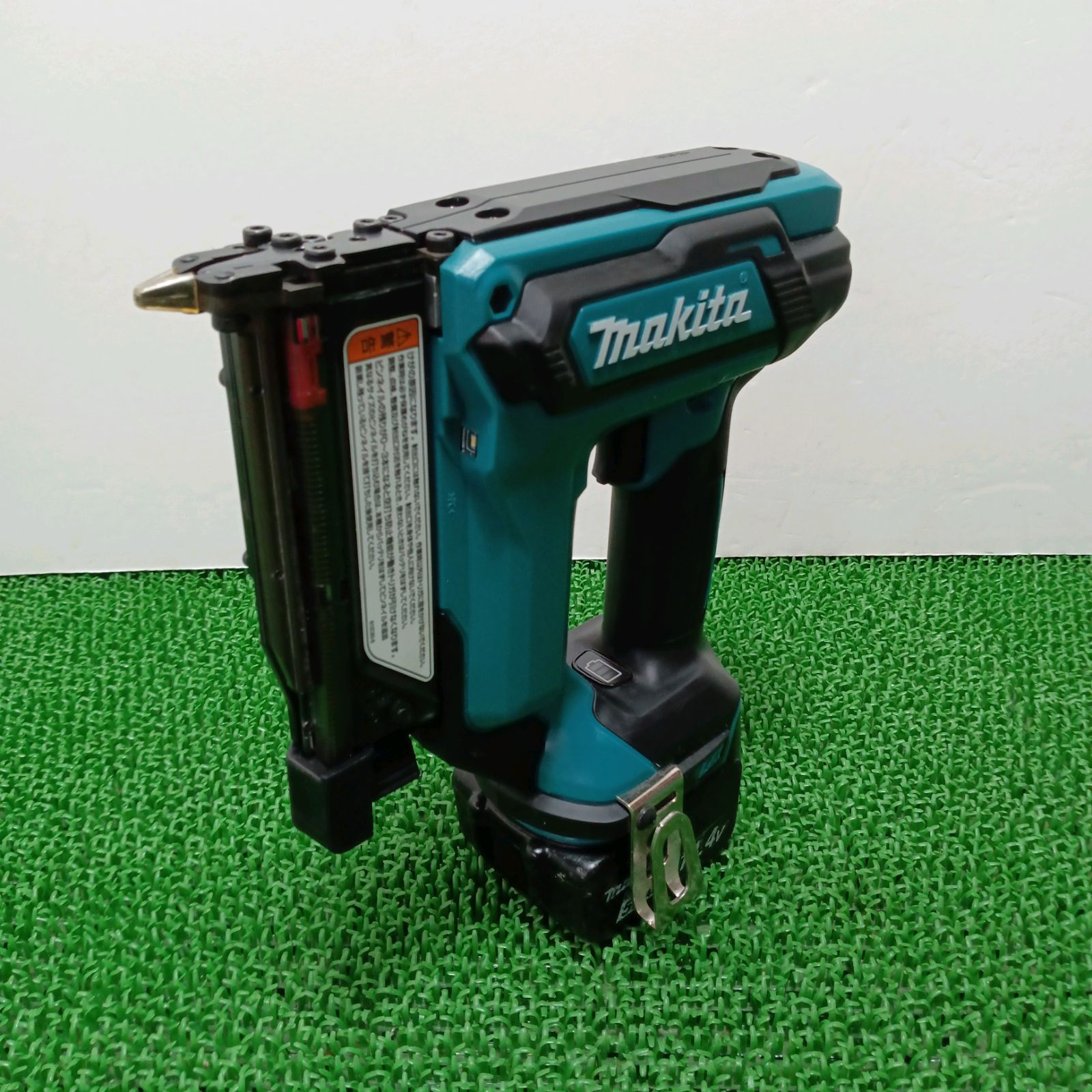 Makita PT352D 充電式ピンタッカ ケース付 マキタ(Makita) PT352DZK 