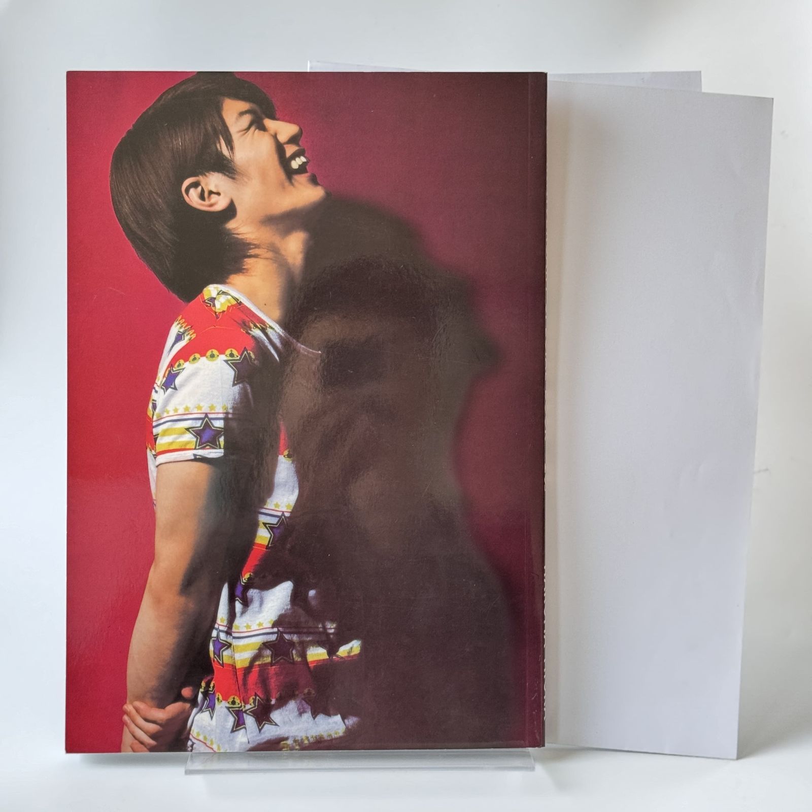 三浦春馬　写真集　20th　anniversary Amazon.co.jp: 三浦春馬 写真集 20th Anniversary Book : おもちゃ