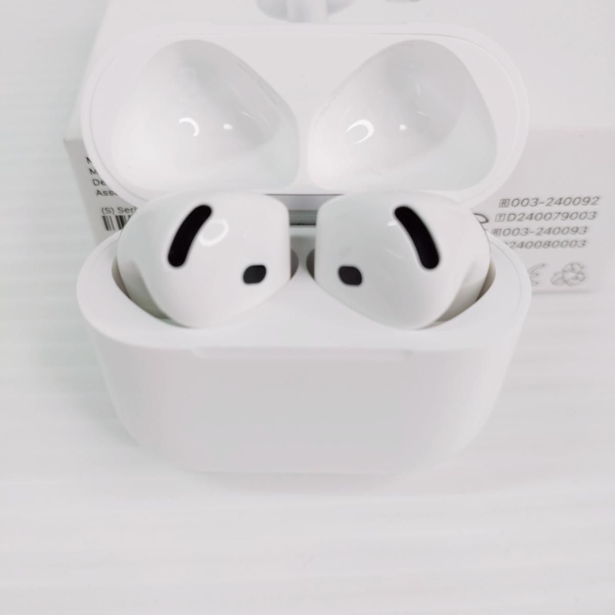 品 アップル Apple AirPods 第4世代〇YR-54181〇