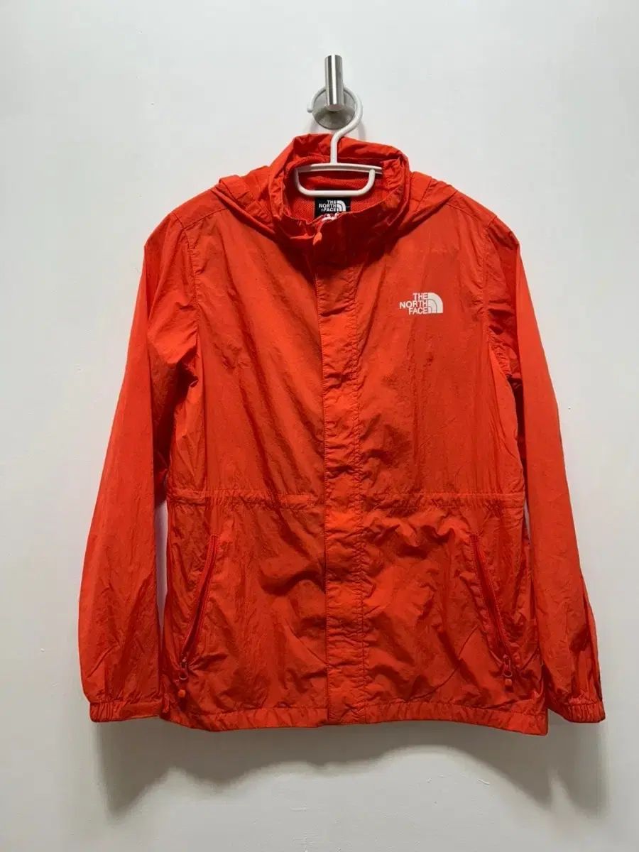  150 THE NORTH FACE(ザノースフェイス) フード ウィンドブレーカー ジャケット 機能性 防水 その他