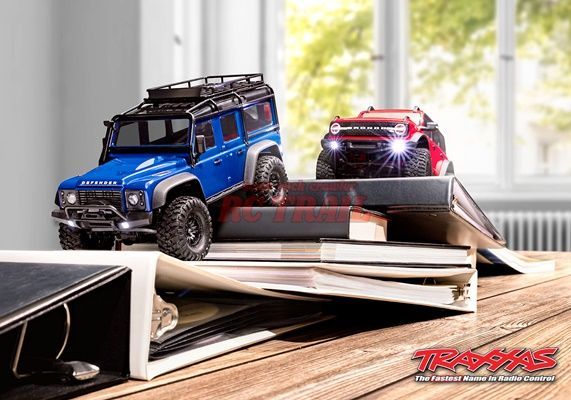 お一人様1台限定】トラクサス 1/18 TRX4M ディフェンダー 97054-1 - RC